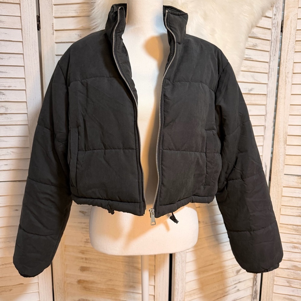 PrettyLittleThing Black Puffer Jacket